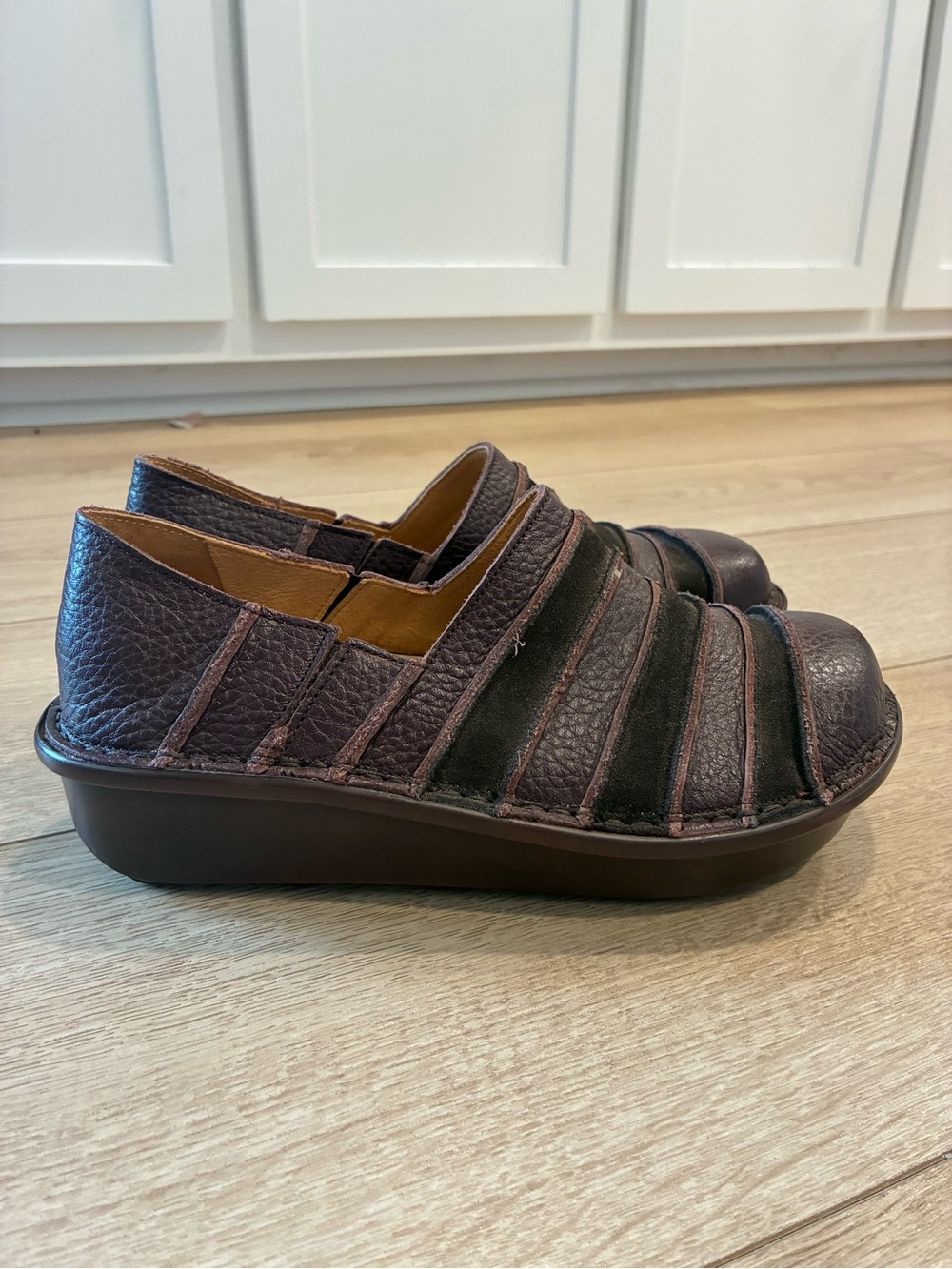 Spring Step Women’s Firefly Slip On Shoe Clog Leather Brown Size 39/8.5